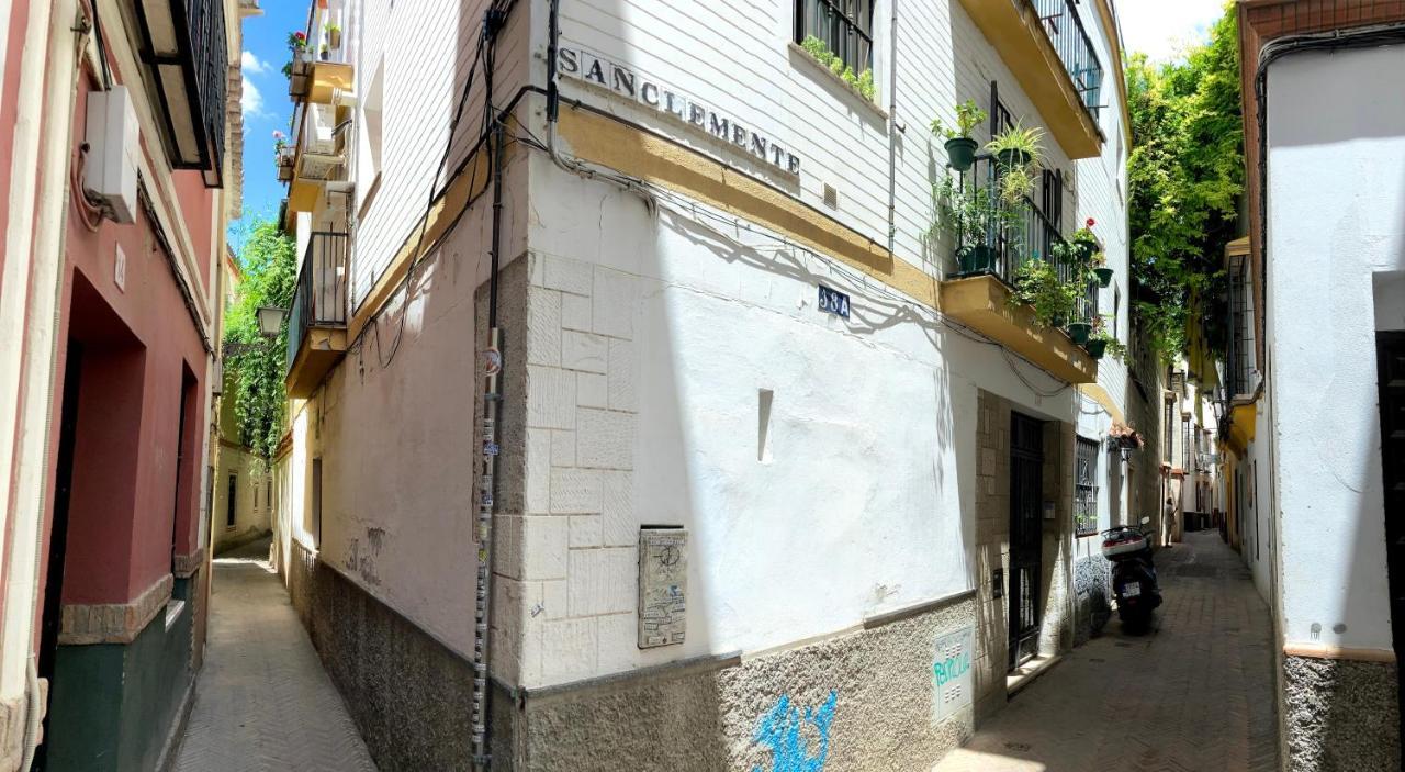 Acogedor Apt 8Pax 4Bdr 2Bth- Cozyhomesevilla2 Εξωτερικό φωτογραφία